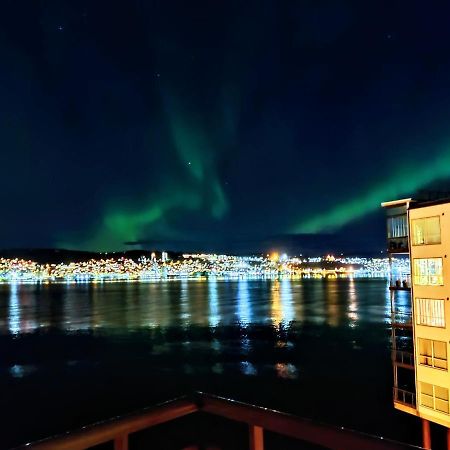 Top Floor Apartment With A Magic View Тромсьо Екстериор снимка